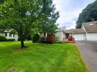 2101 Meadowview Dr UNIT 2101, East Windsor, CT 06088