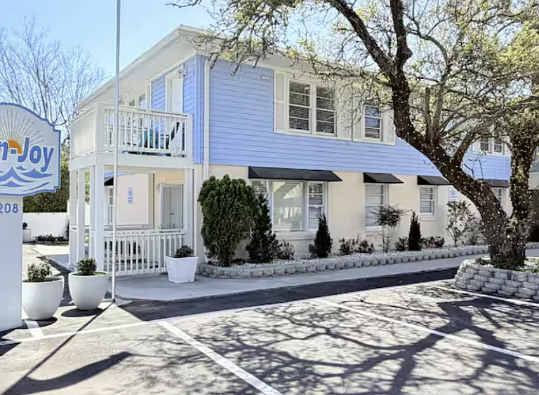 208 Chester St #10 — Photo 13