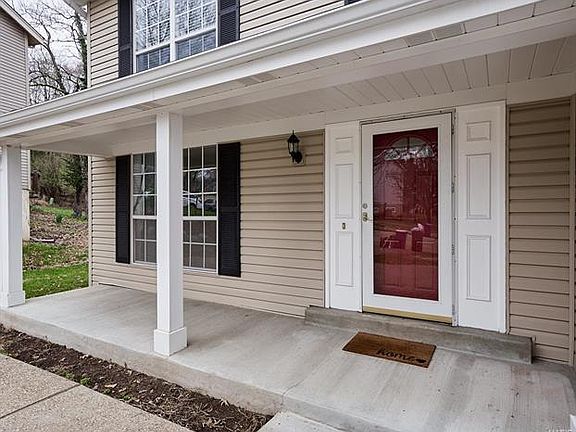 2nd image of 742 Carman Woods Dr