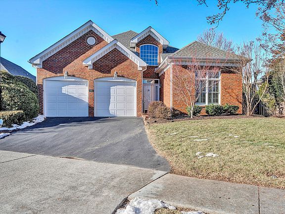 2nd image of 3301 Southwood Village Ct SW