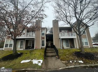 132 Kenwood Dr, Sicklerville, NJ 08081