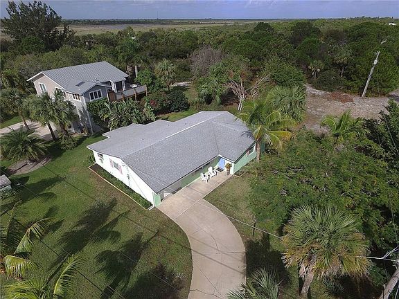 5th image of 110 Riverview Dr