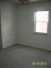 4th image of 7836 Seward Ave