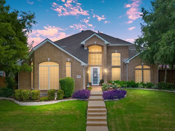 3748 Menard Dr, Carrollton, TX 75010