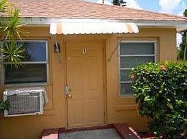 1st image of 1326 NE 110th St
