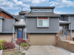 3420 Comstock Ave, Bellevue, NE 68123