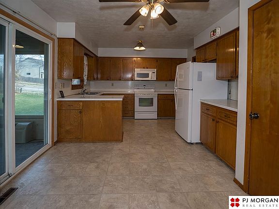 4th image of 4804 Glasgow Ave