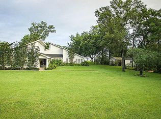 4838 Main St, Anahuac, TX 77514