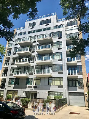Rented by Zjama Realty Corp | media 16