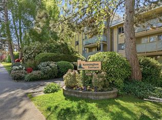 1025 Inverness Rd #123, Saanich, BC V8X2S2
