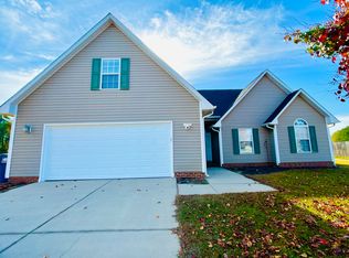 337 Rushmore Ct, Raeford, NC 28376