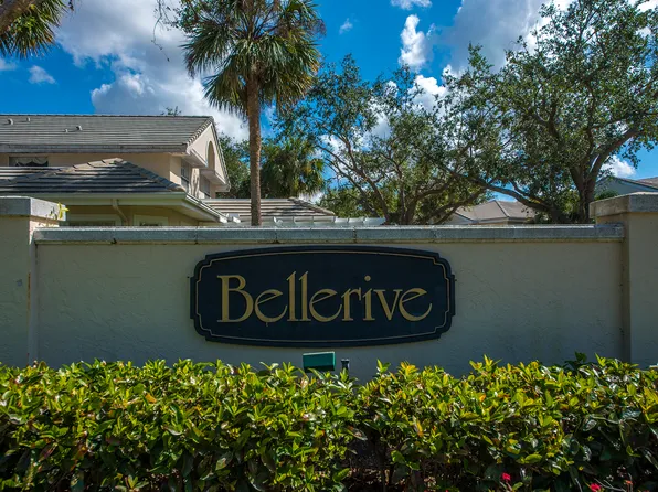 6270 Bellerive Ave APT 305, Naples, FL 34119