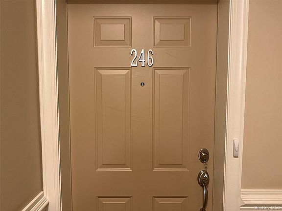 3rd image of 246 Regency Drive