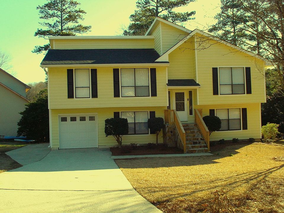 1st image of 9805 Lake Forest Way
