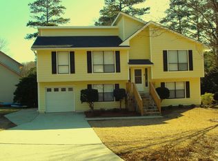 9805 Lake Forest Way, Roswell, GA 30076
