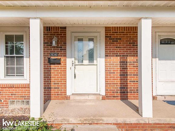 3rd image of 36340 Park Place Dr