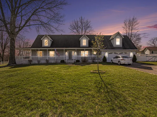 5948 Aster Dr, Battle Creek, MI 49014