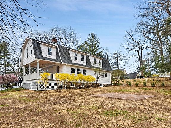 2nd image of 48 Hillside Ave