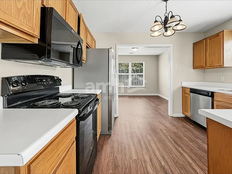 22 Weber Ct — Photo 4