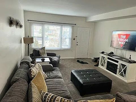 2nd image of 330 Tamarack Dr