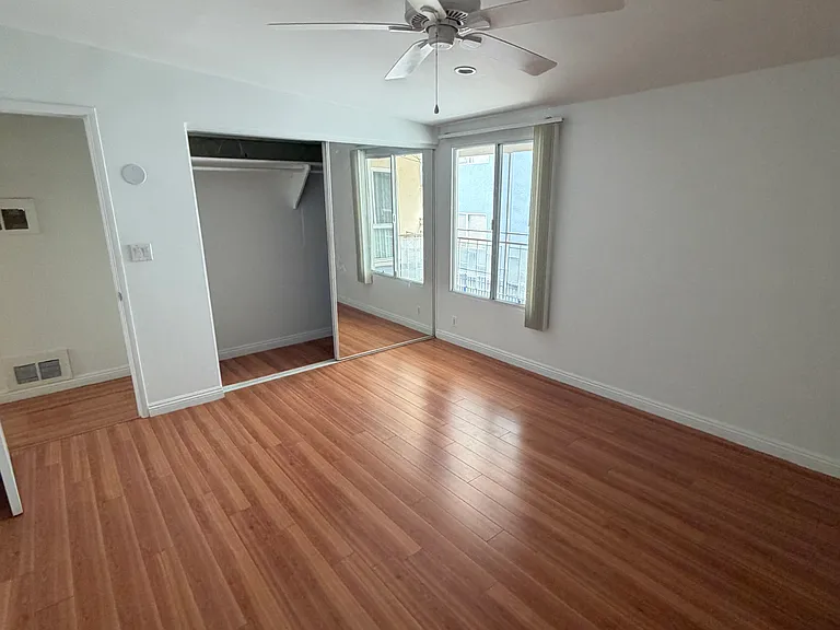 1527 S Shenandoah St #1 — Photo 8