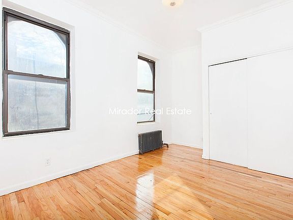 4th image of 63 Avenue D APT 5C