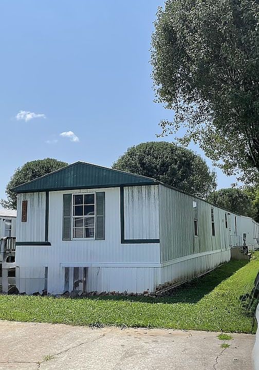 1st image of 1115 Eight Point Ln