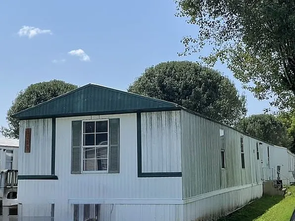 1115 Eight Point Ln, Sevierville, TN 37876
