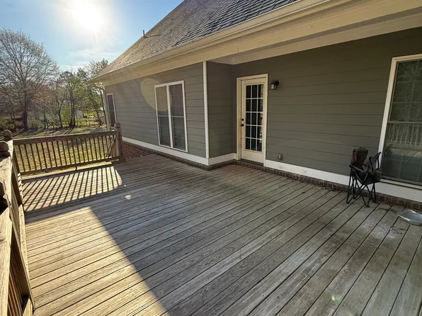1361 Hodges Mill Rd, Bogart, GA 30677