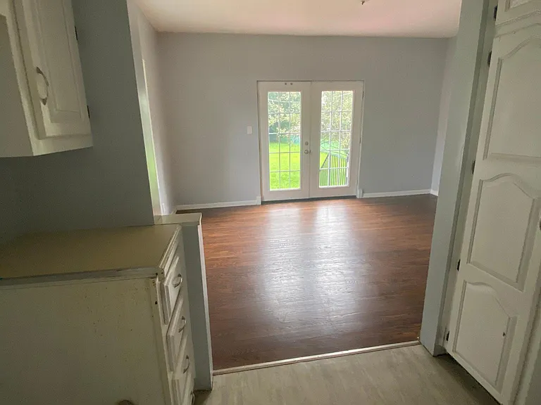 16917 Larchwood Ave — Photo 30