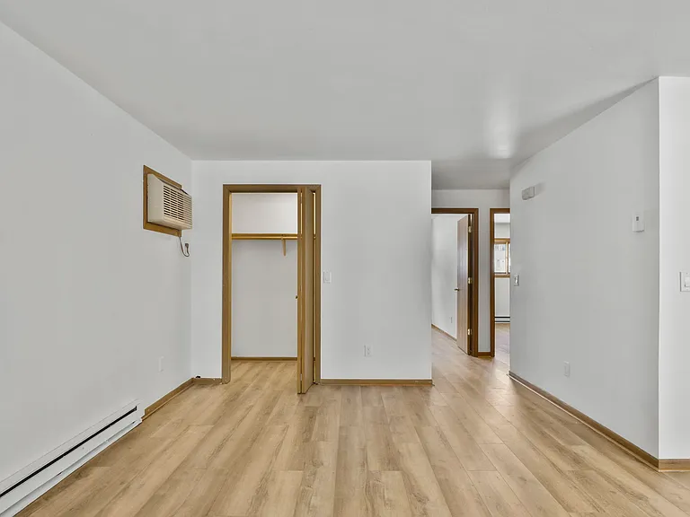 410 Pearl St #1 — Photo 4