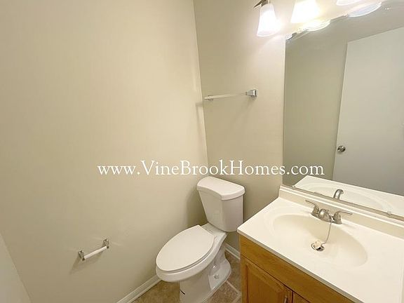 4th image of 2711 N Constellation Dr