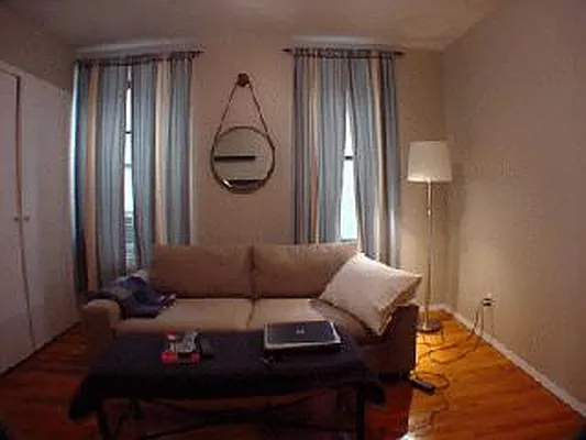 Rented by (Legacy) NY Quality Living Uptown | media 13