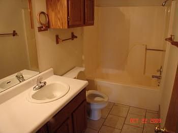 5th image of 1218 N 12th Pl