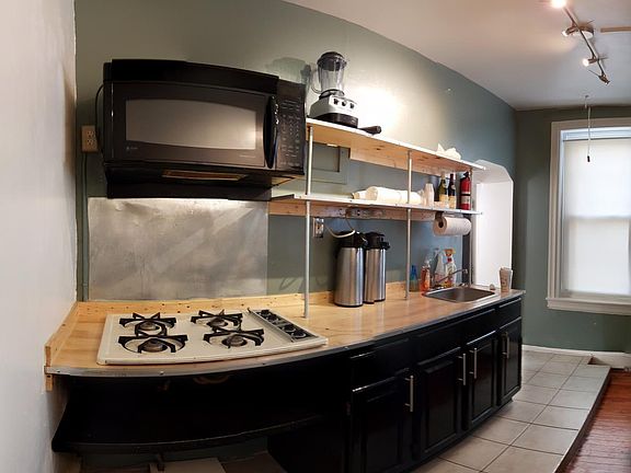 4th image of 3525 N 16th St #1R