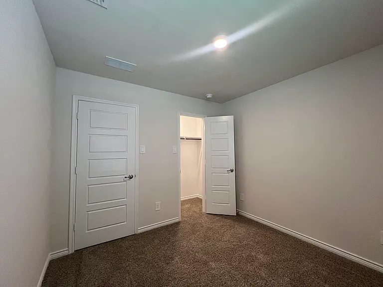 9813 Cactus Creek Ct — Photo 11
