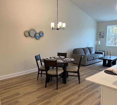 2nd image of 6217 Blossom Ridge Cir