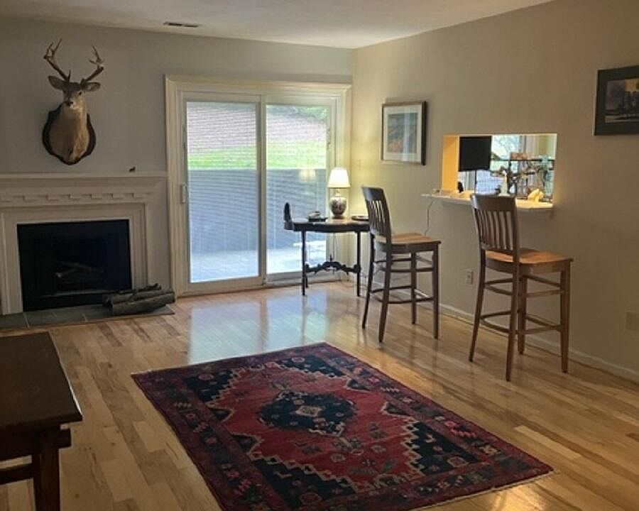 2nd image of 2310 Wood Gate Ln