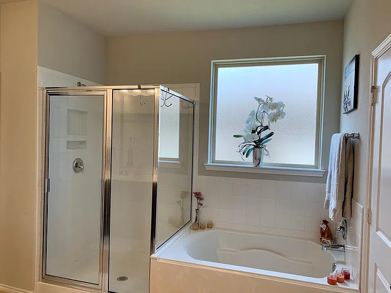 24207 Oakdale Hills Ct — Photo 10