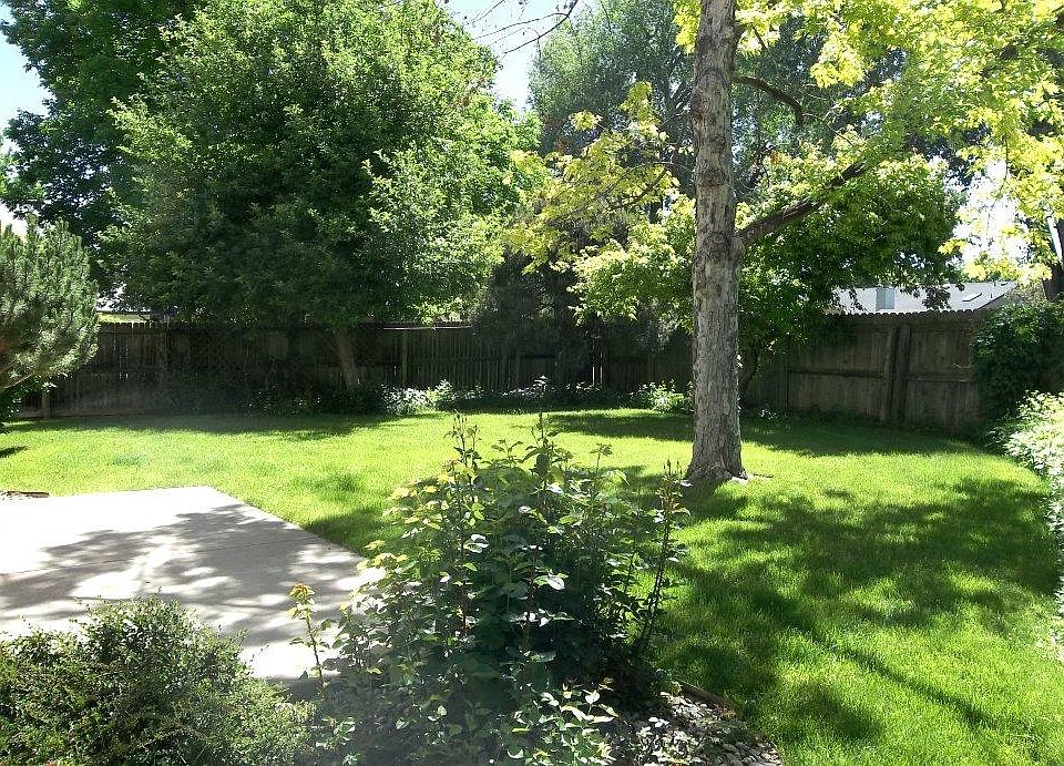 2nd image of 1437 Clementine Ct