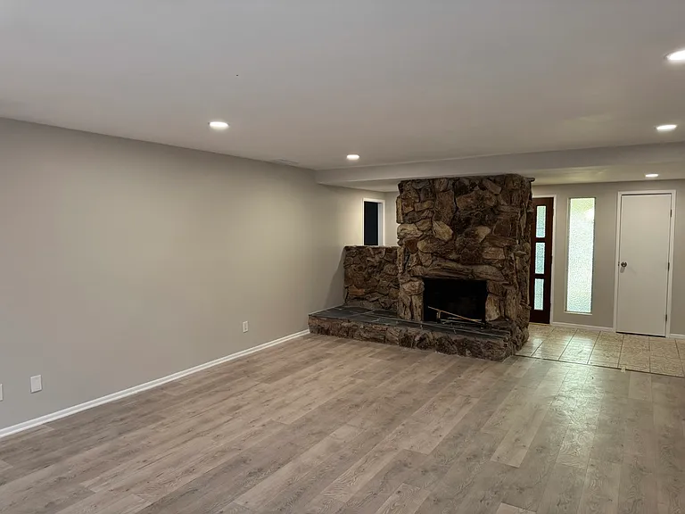415 S Tahquitz Ave — Photo 22