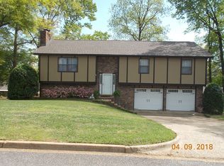 3003 Forest Brk, Northport, AL 35476