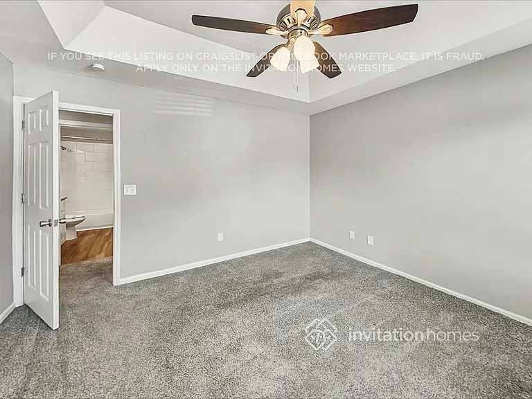 8902 Fuschia Ct — Photo 10