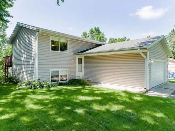 4189 Pleasant St SE, Prior Lake, MN 55372