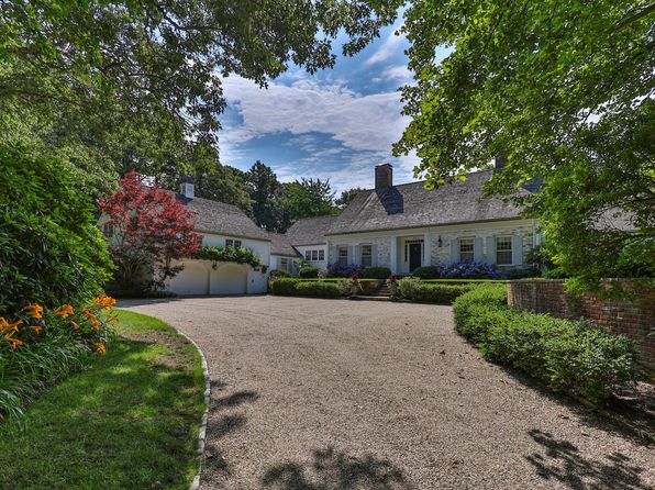 245 Bay Road N, Osterville, MA 02655