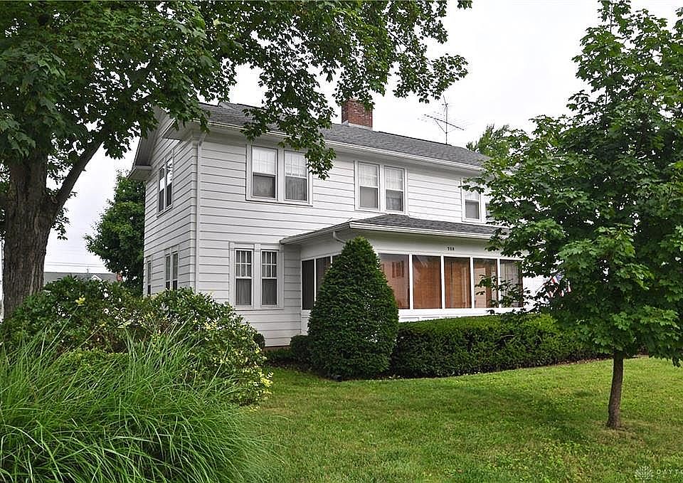 1st image of 758 Washington Ave