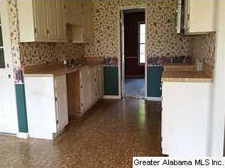 3rd image of 7416 Country Hill Ln