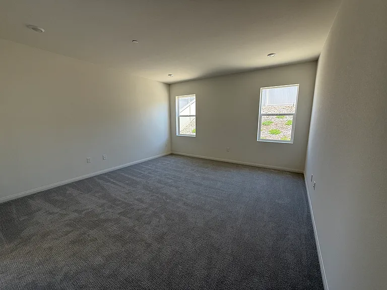 7556 Nectarsweet Dr — Photo 9
