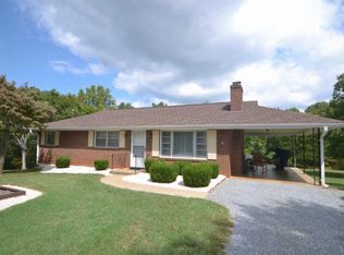 248 Ivy Cliff Rd, Hurt, VA 24563