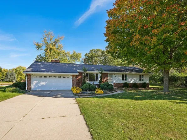 N68W13762 Bay Ridge COURT, Menomonee Falls, WI 53051